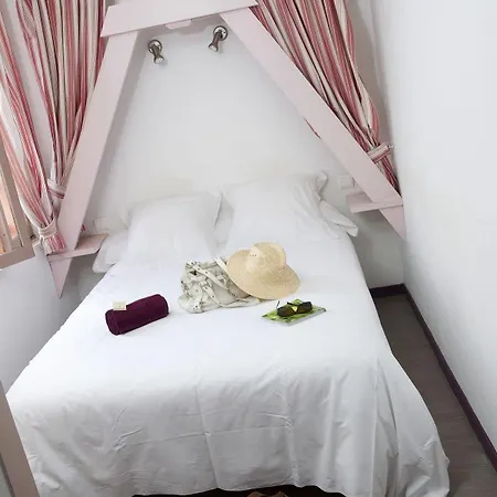 L'auberge Du Village Hotel 4*